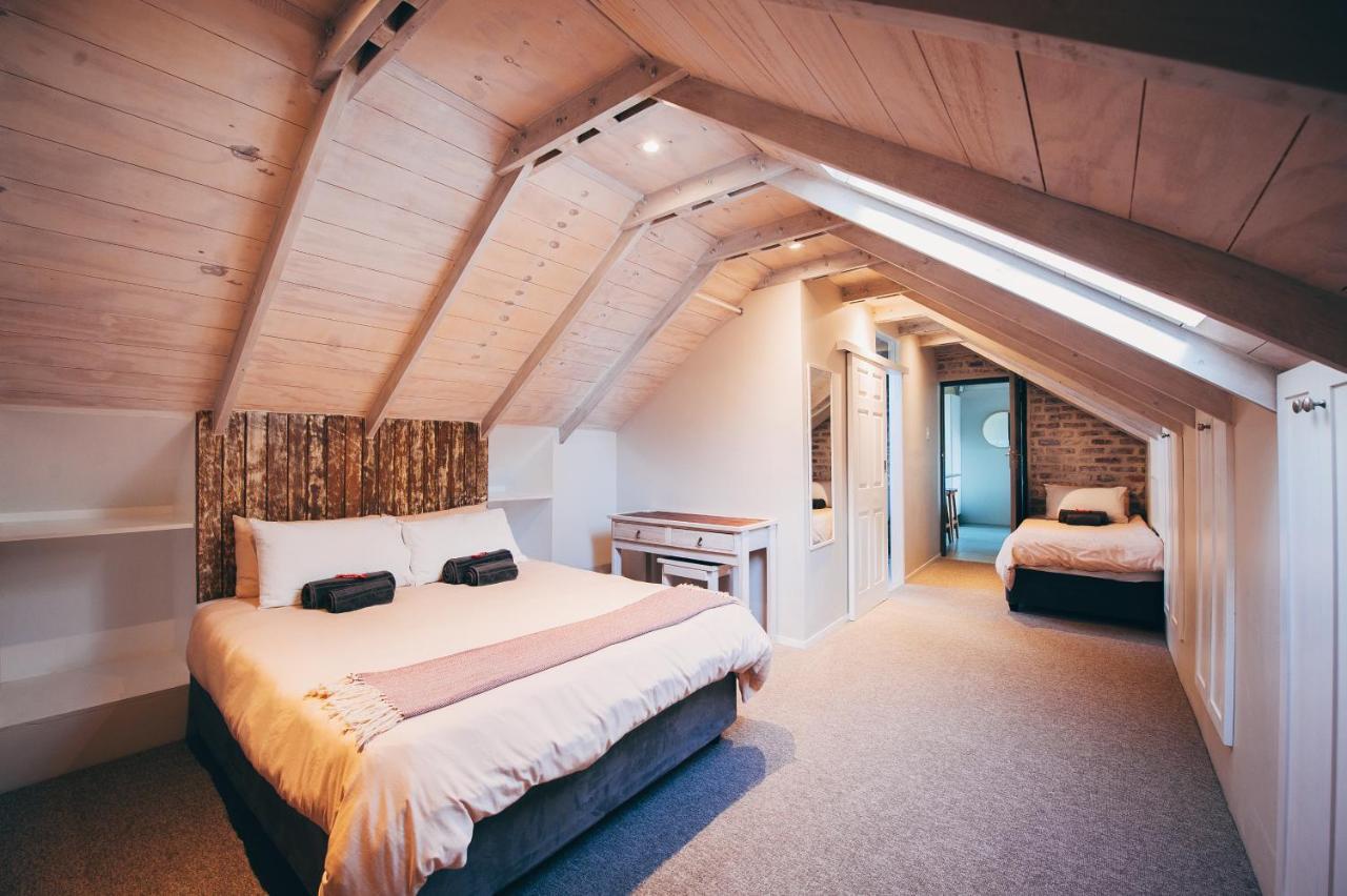 Lakeside Mountain Loft エクステリア 写真